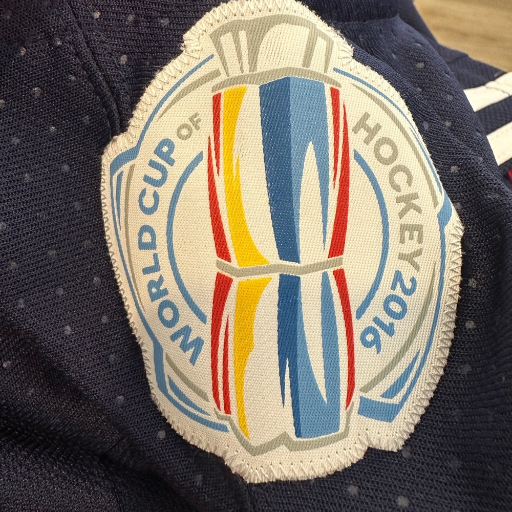 Adidas World Cup of Hockey USA Jonathan Quick Women’s 2016 Hockey Jersey - Picture 7 of 9